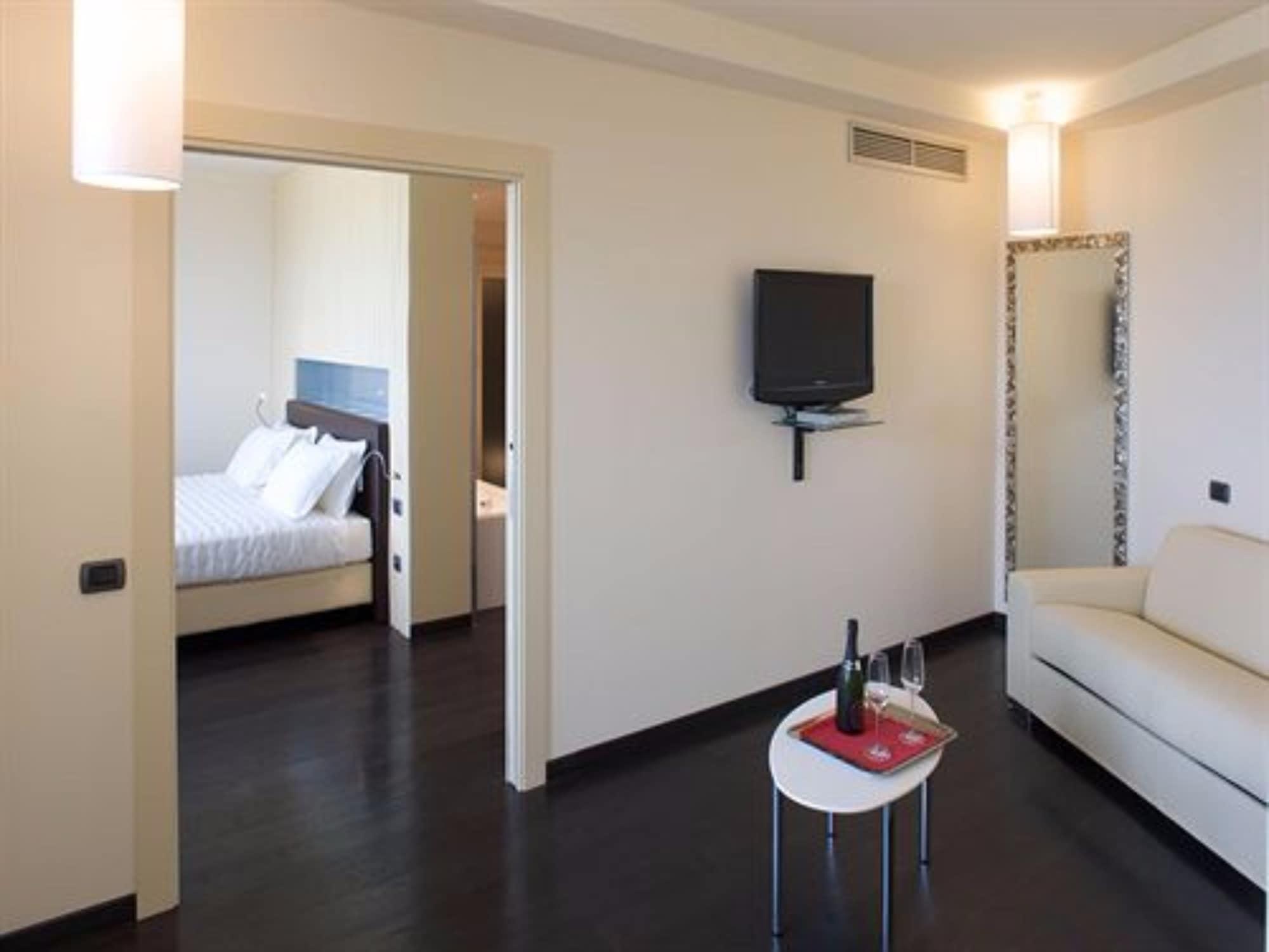 Grand Mattei Hotel
