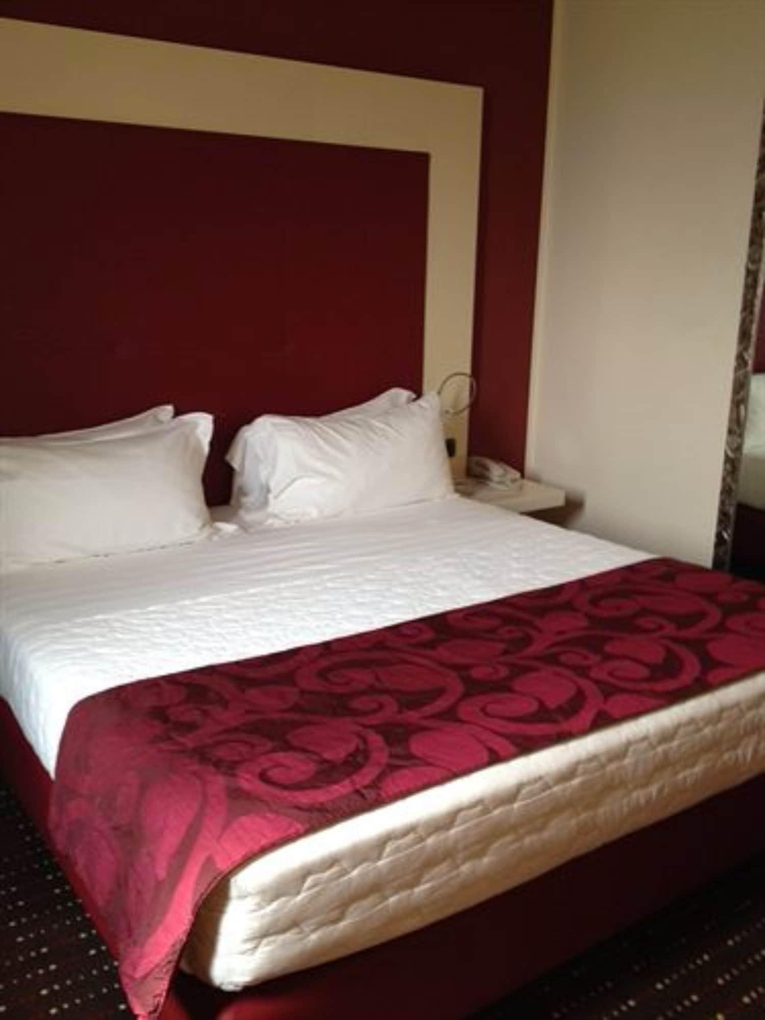 Hotel Grand Mattei 4*